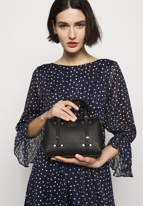 DKNY AMELIA FLAP SHOULDER Across body bag black/goldcoloured/black