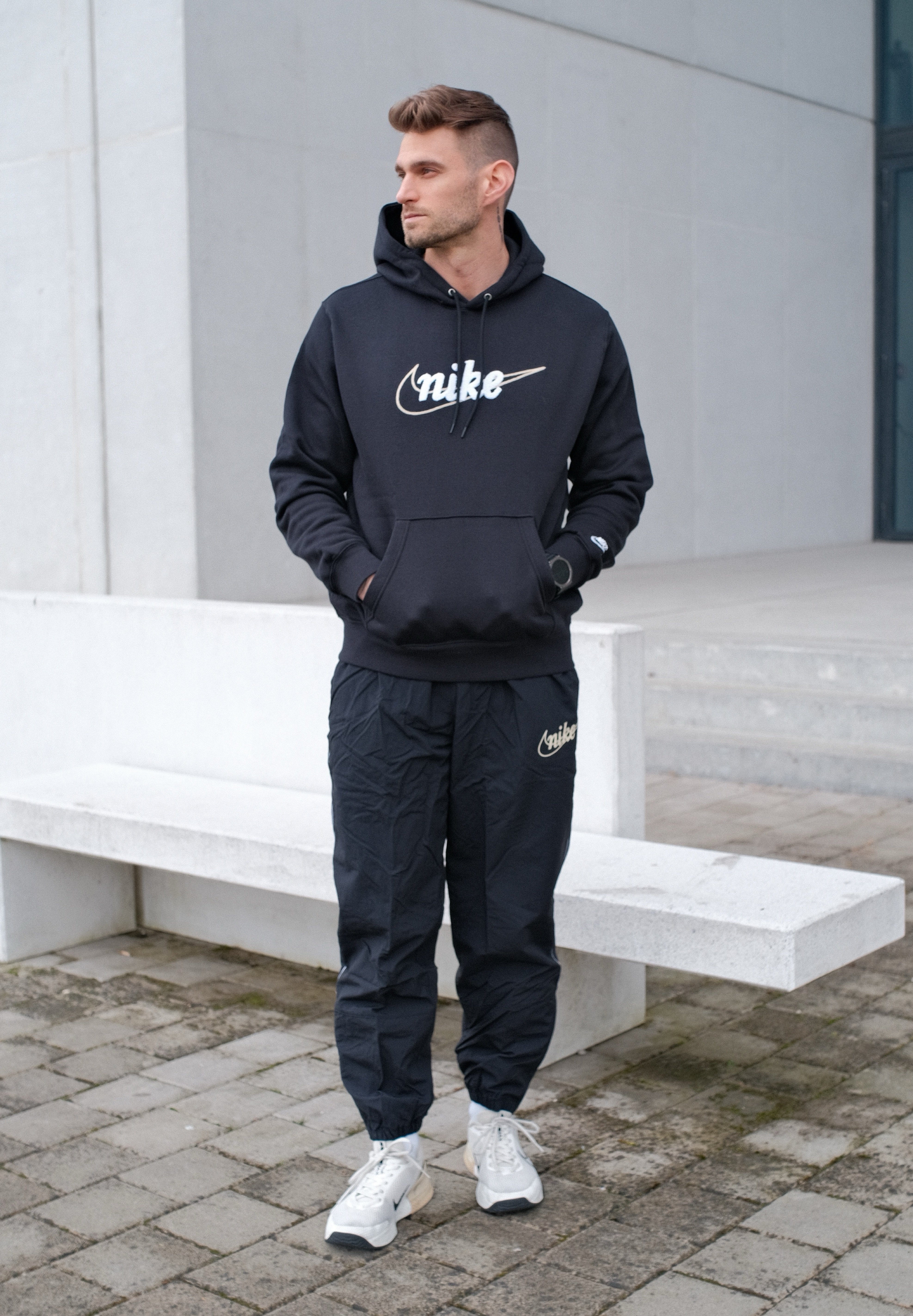 men black nike outfit