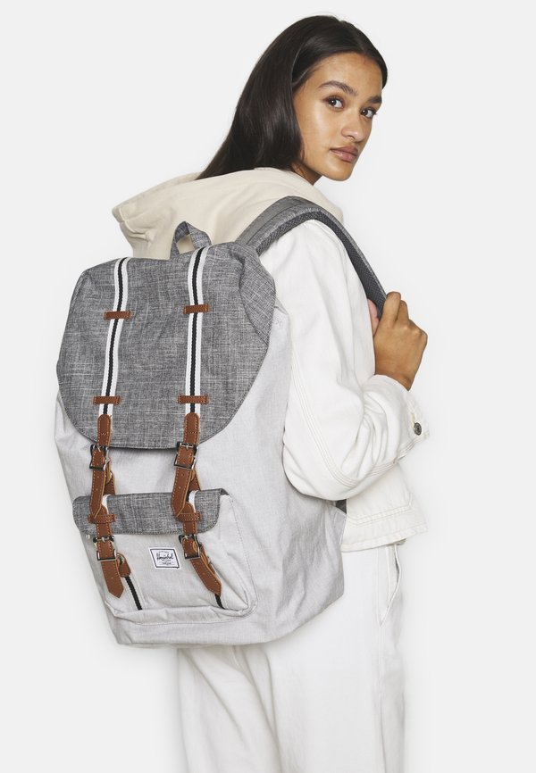 Enter BACKPACK MINI ENVELOPE Rucksack grey Zalando.ie