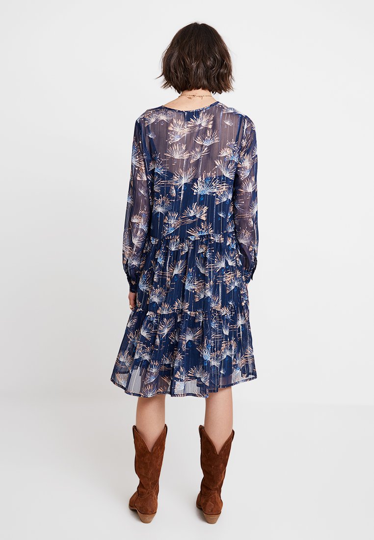 Night Simonsen DressRobe Lillykb Karen By D'été Sky vmnN80w
