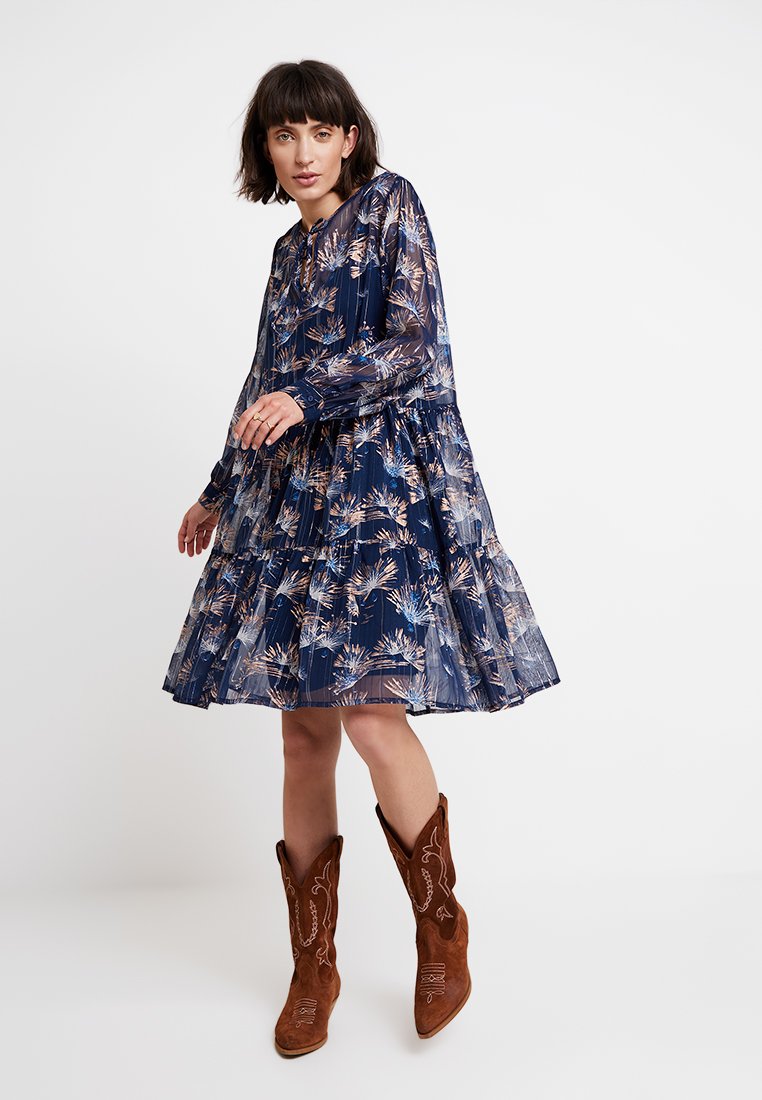 Night Simonsen DressRobe Lillykb Karen By D'été Sky vmnN80w