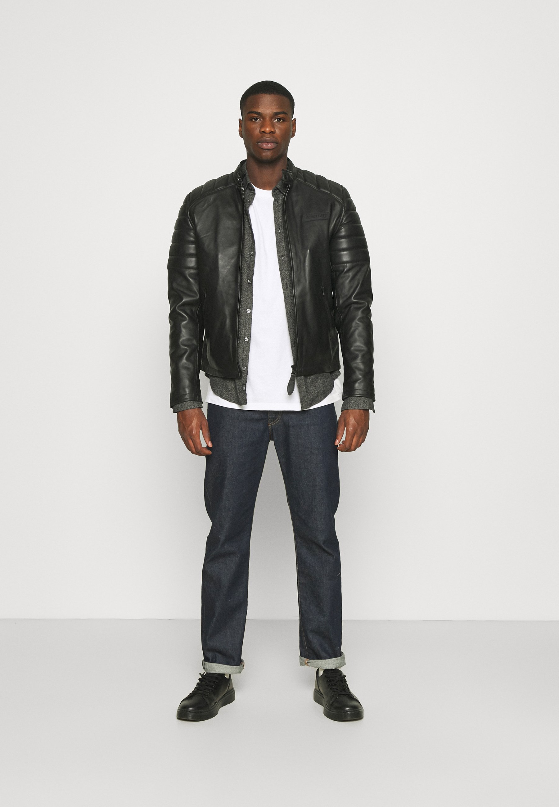 celio white leather jacket