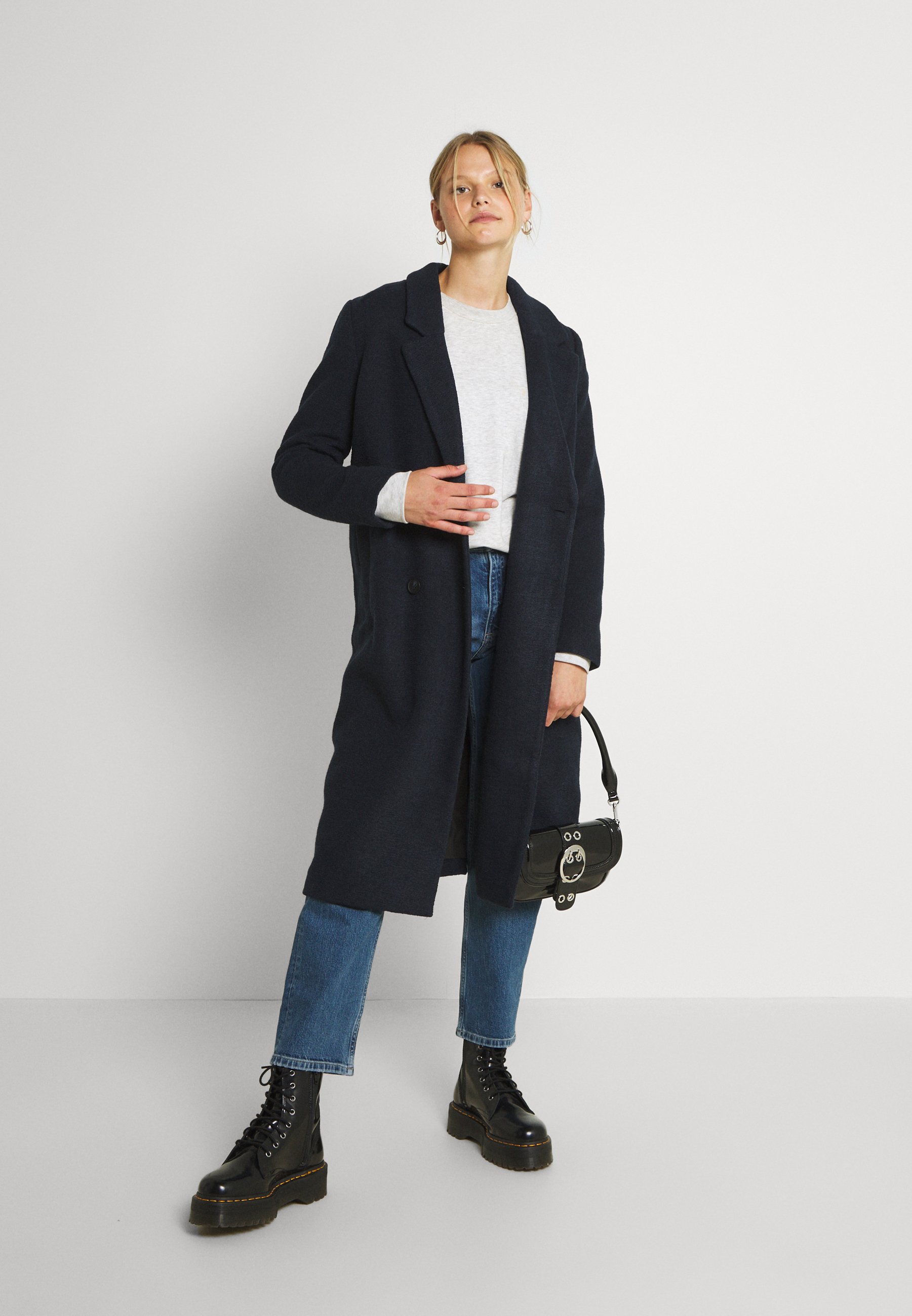 zalando jadon dr martens