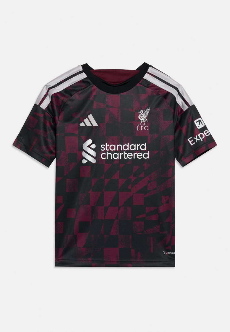 Μπλούζα ποδοσφαίρου της Liverpool FC με καρό μοτίβο σε μαύρο και βυσσινί χρώμα, με λευκές ρίγες Adidas και λογότυπα χορηγών μπροστά και στα μανίκια.