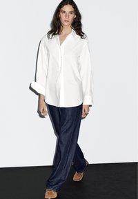 Massimo Dutti LONG BUTTONED - Camicia - white