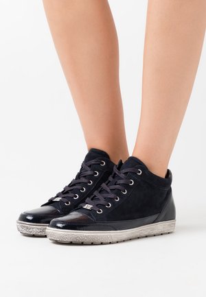 High-top trainers - ocean