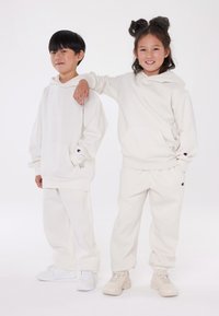 Champion - EXCLUSIVE PANT UNISEX - Pantalon de survêtement - sand Image miniature 1