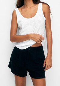 PULL&BEAR Short - black