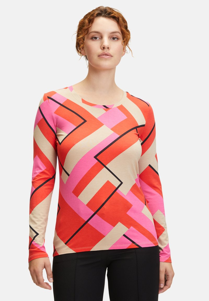 Betty Barclay PRINT MIT RUNDHALSAUSSCHNITT - Langarmshirt - red beige