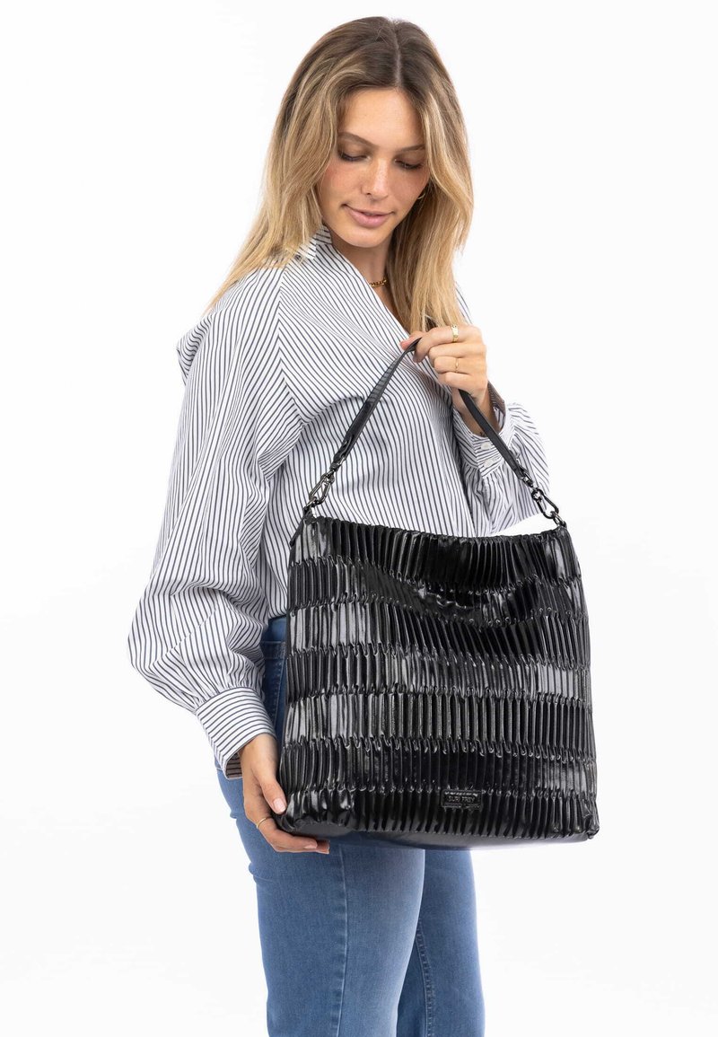 SURI FREY Shopper - black