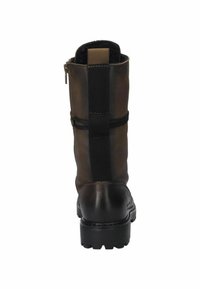 Bottine en cuir marron avec une finition texturée, panneaux latéraux élastiques et une semelle en caoutchouc noir robuste ; détail zipper à l'arrière.