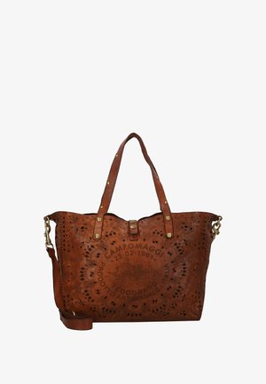 Borsa a mano in pelle marrone con design a taglio laser, dettagli in hardware dorato, due manici superiori e una tracolla removibile.