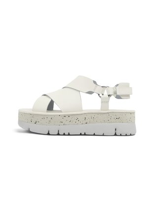 Camper ORUGA UP - Sandalias con plataforma - weiß natural