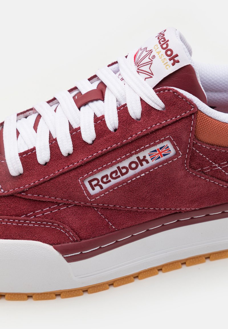 Chalk Reebok Club C 85 Little Burgundy Women's Club C 85 Vintage