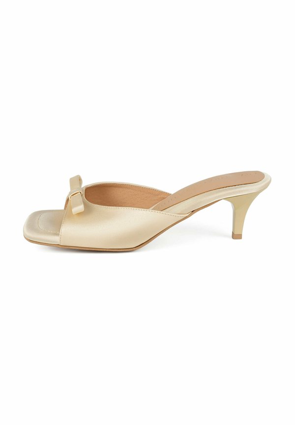 STUDIO COLETTE - Pantolette hoch - butter