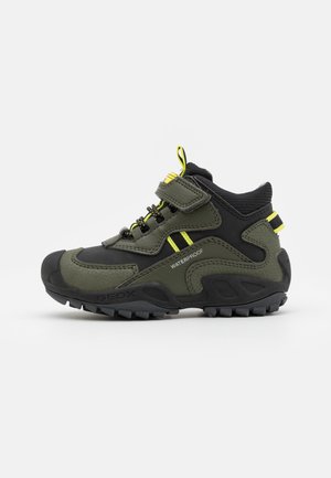 NEW SAVAGE BOY WPF - Stivaletti - military/lime