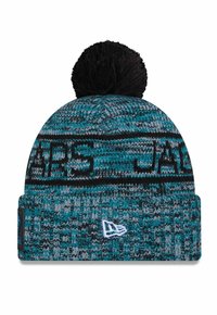 Berretto lavorato a maglia in blu, nero e grigio con un pon-pon nero in cima. Presenta una fascia decorativa con testo e un piccolo logo bianco sul lato.
