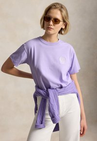 Επιλέχθηκε, powder purple