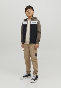 Jack & Jones Junior - JJERUSH BLOCKING HOOD - Könnyű dzseki - blocking Miniatűr kép 1