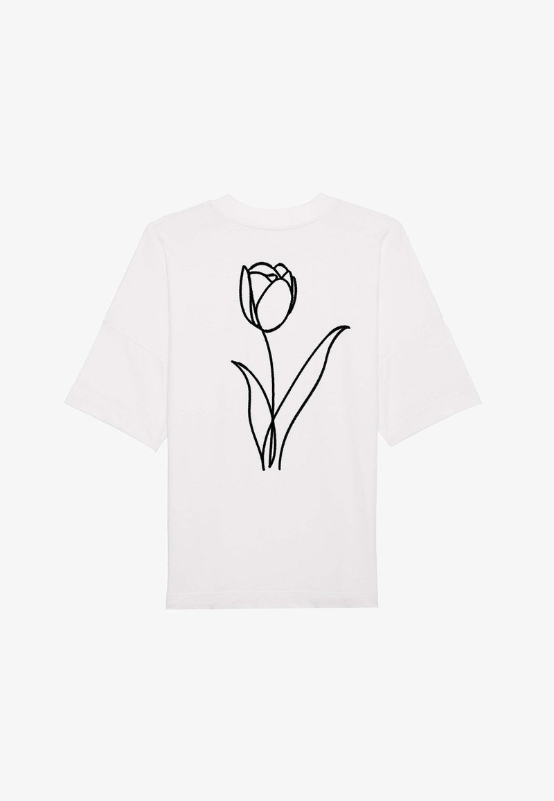 Witte katoenen t-shirt met korte mouwen en een zwart omrand grafisch ontwerp van een tulp en bladeren op de achterkant. Basis ontwerp met ronde hals.