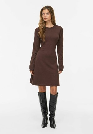VILA, VICOMFY A-LINE O-NECK KNIT DRESS - NOOS - Robe pull - coffee bean