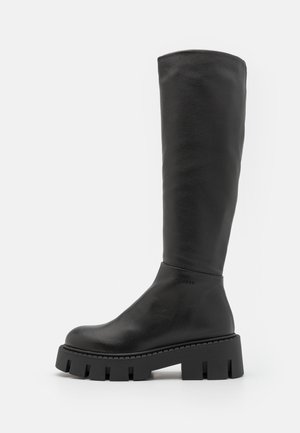 CPH138 - Plateaustiefel - black