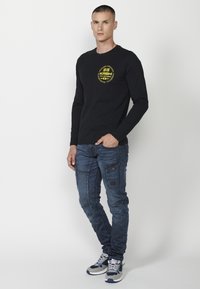 Koroshi Top dugih rukava - black