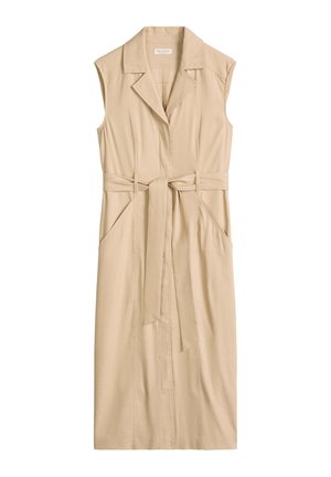 Ärmelloses beiges Midikleid mit Reverskragen, vorderer Bindegürtel und seitlichen Taschen, aus leichtem Stoff gefertigt.