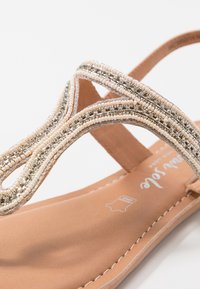 New Look Tåsandaler - beige