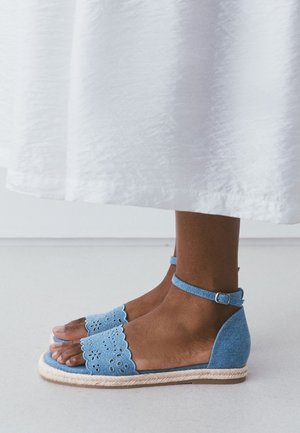 Next, REGULAR FIT - SQUARE TOE LAZER CUT SANDALS . - Sandaler m/ skaft - blue denim