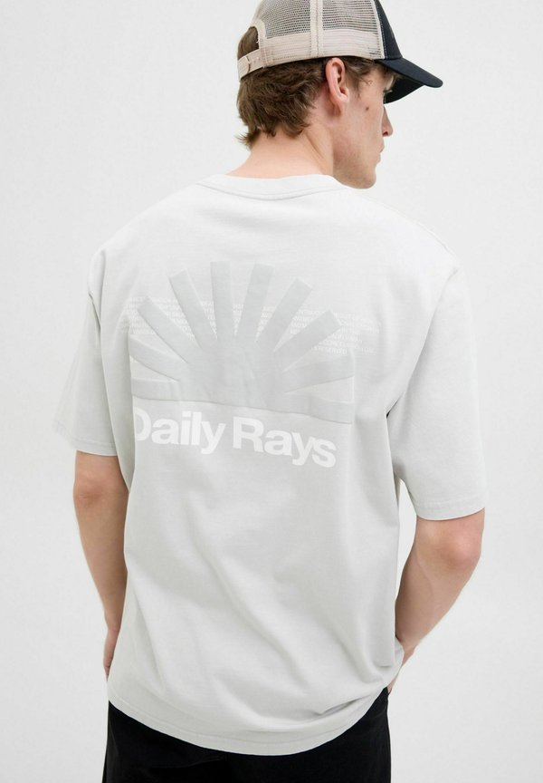 RUNDHALSAUSSCHNITT - T-Shirt print - gray dawn