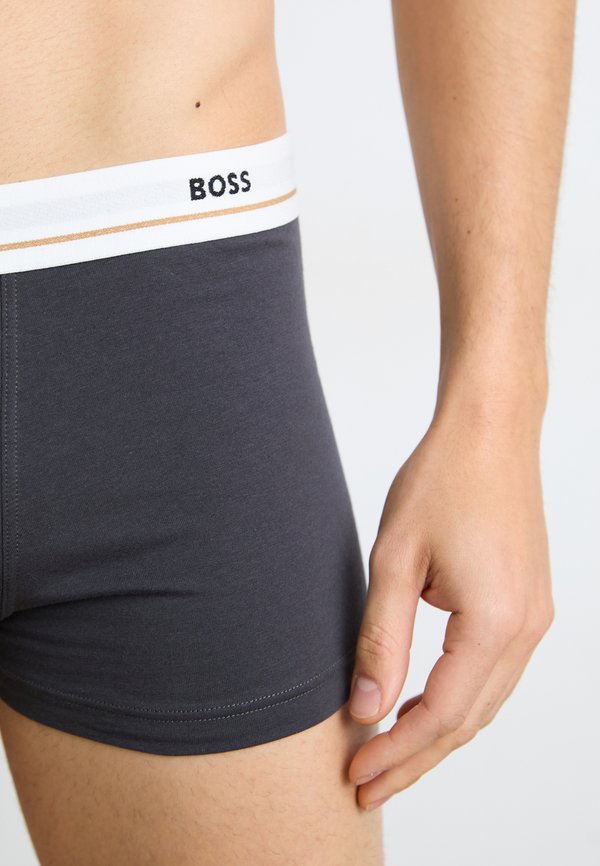 5PACK ESSENTIAL - Trunks - open miscellaneous2