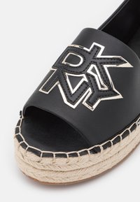 DKNY Espadrilky - black