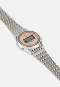 Casio LA700 - Digitalklocka - rose