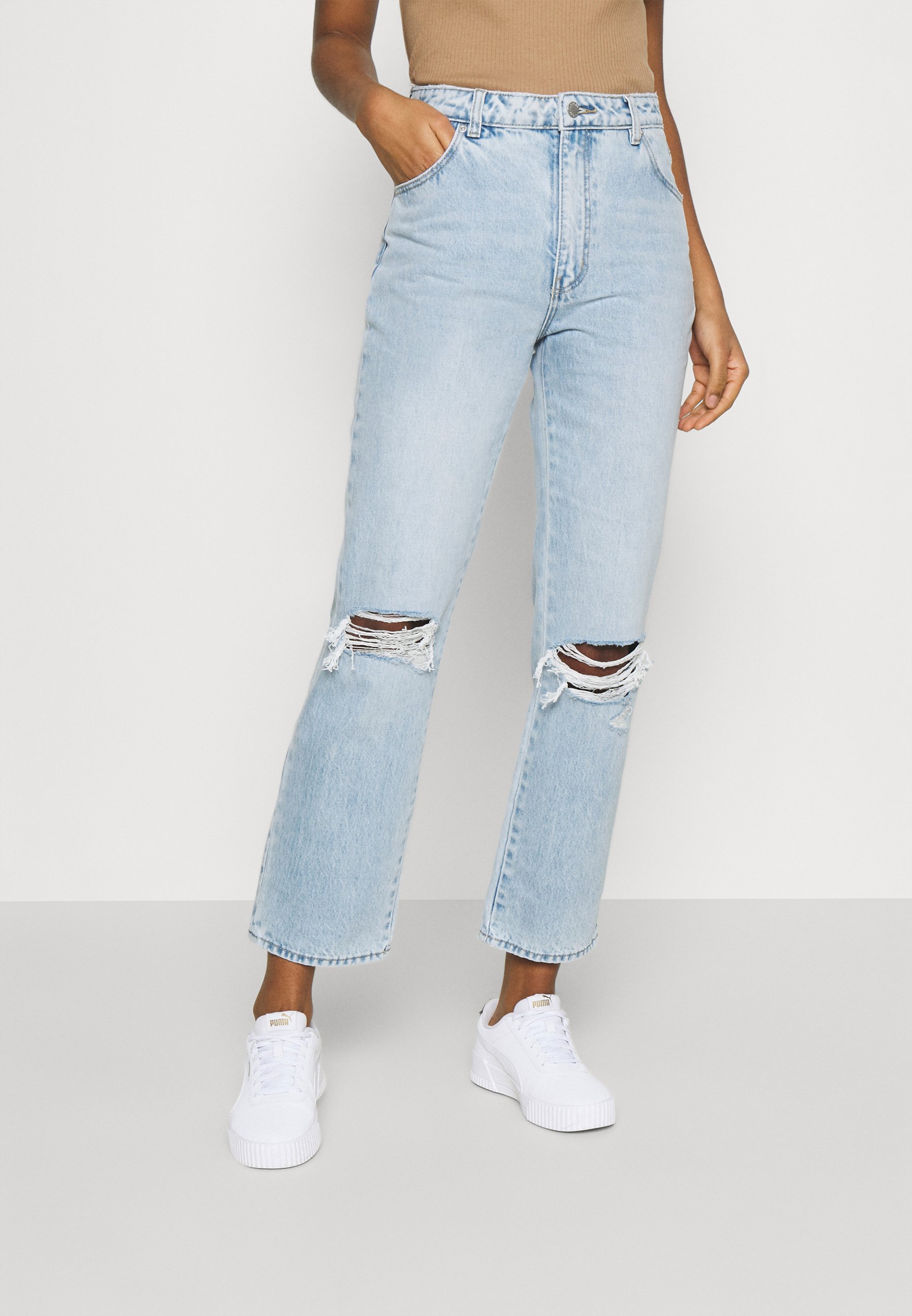 Straight leg jeans 