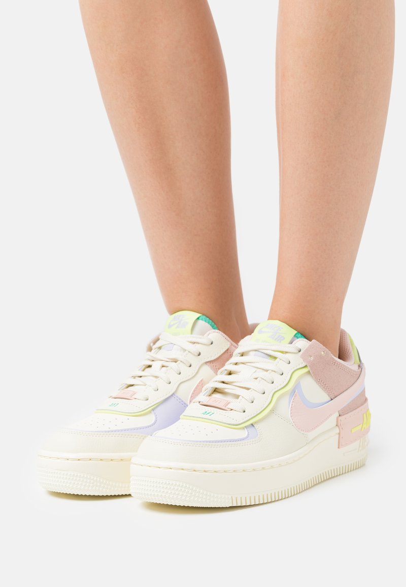 Nike Sportswear AF1 SHADOW - Sapatilhas - pale coral/pure violet/pink oxford/light lemon twist/roma green