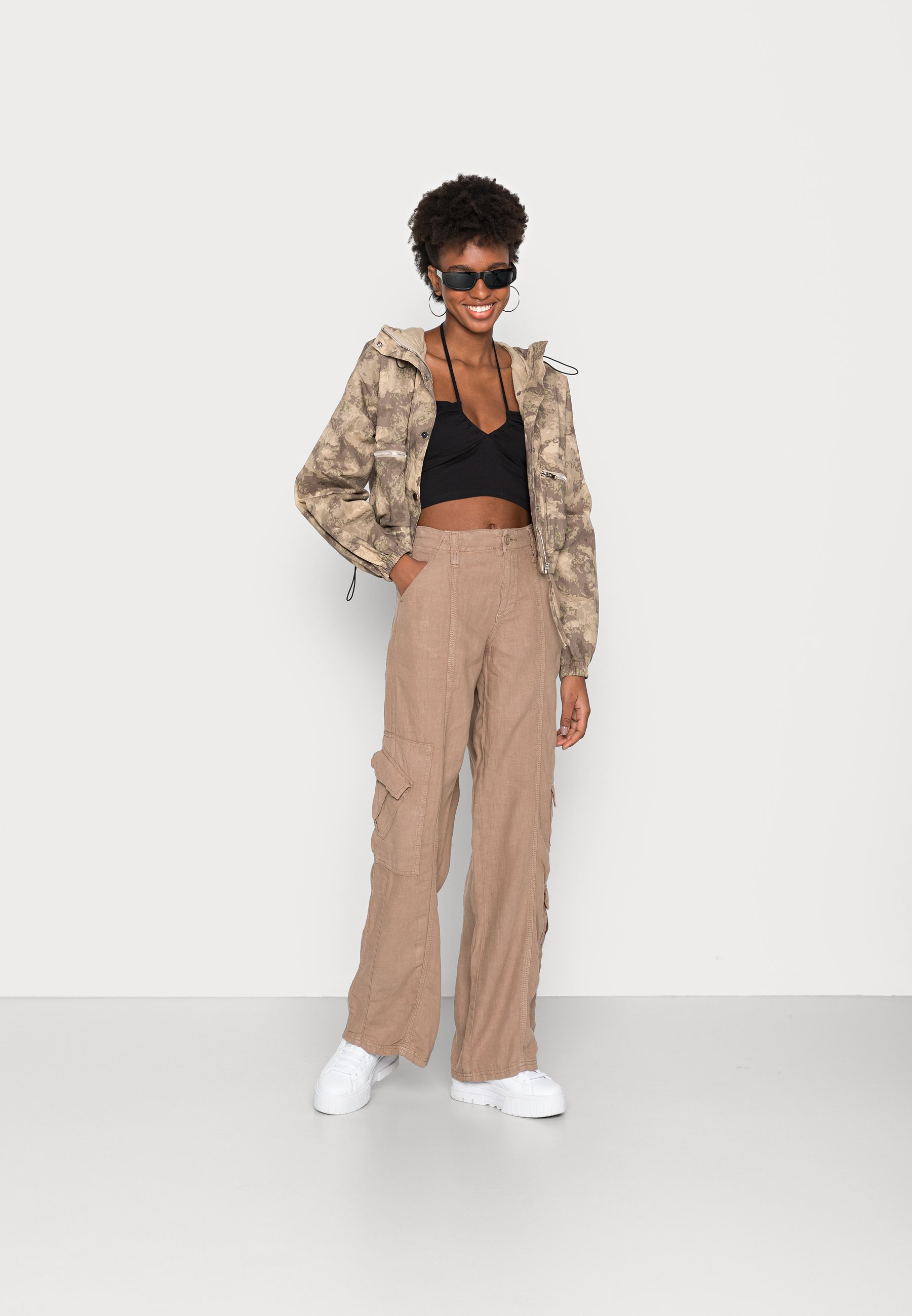 BDG Urban Outfitters Pantaloni cargo - chocoalte/marrone - Zalando.it