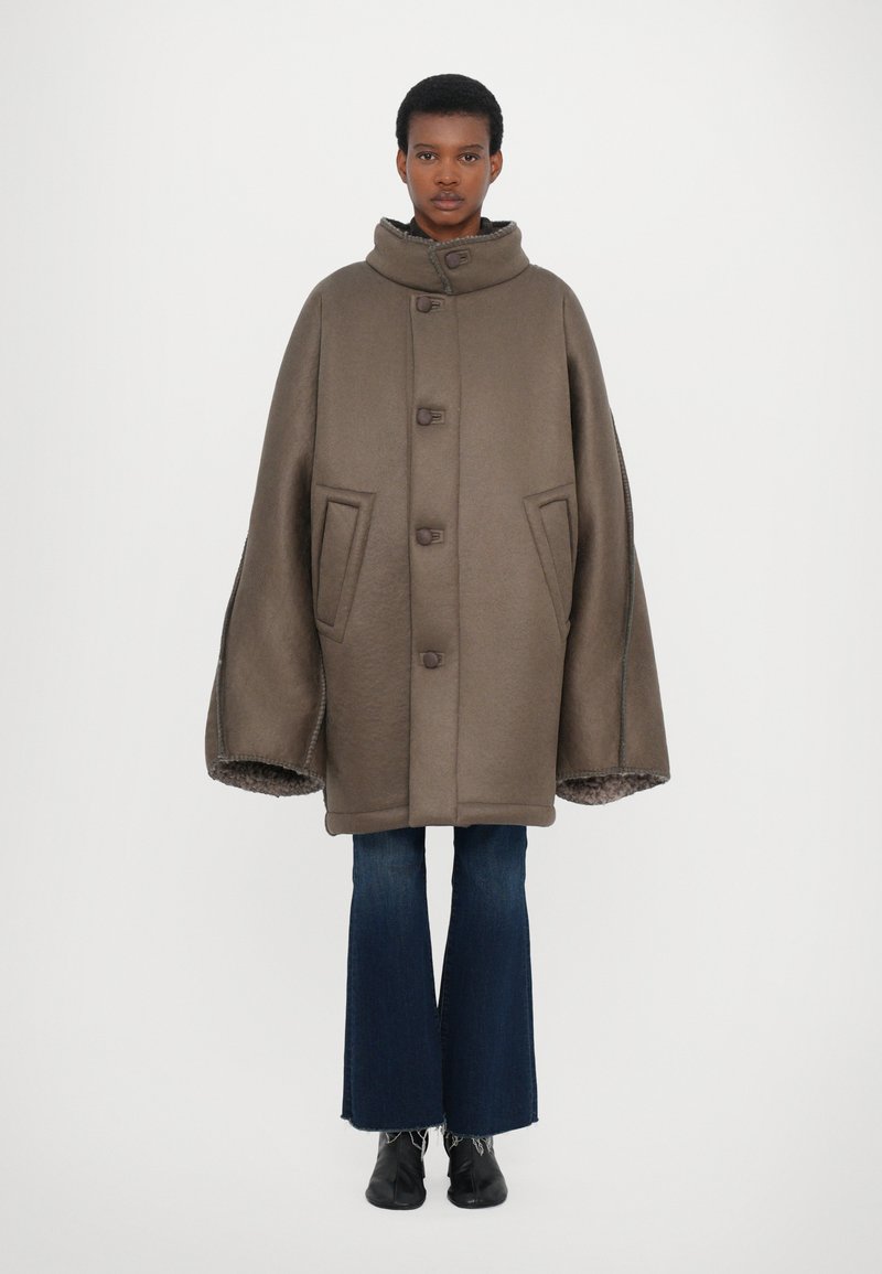 Henrik Vibskov DART JACKET - Klassikaline mantel - grey