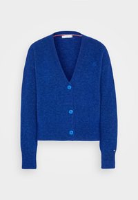 Blå stickad kofta med v-ringning, långa ärmar och fem blå knappar. Har en subtil logodetalj på bröstet.