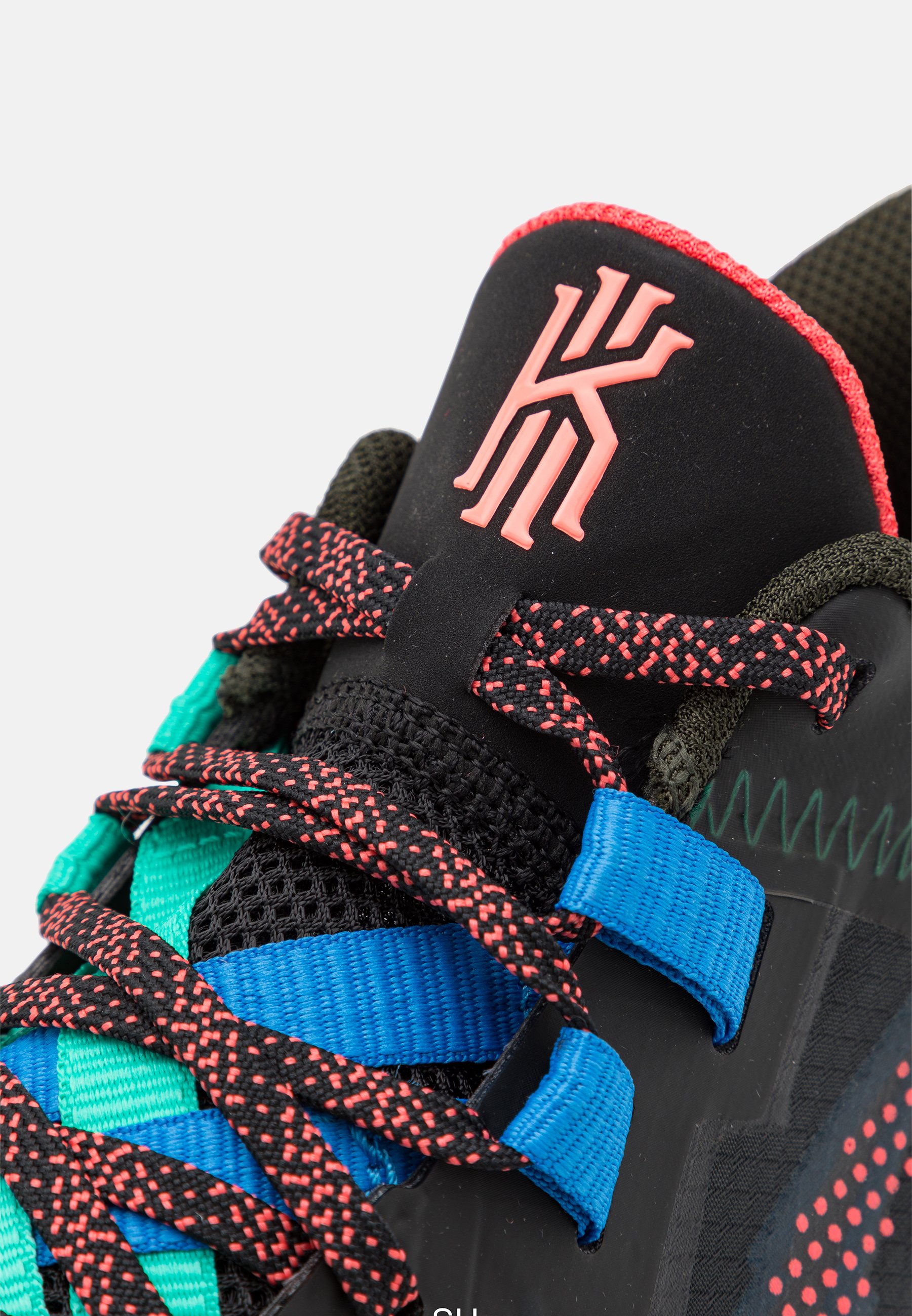 kyrie flytrap pink