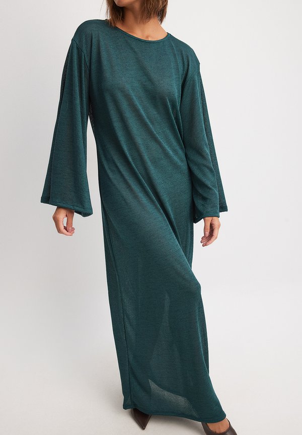 WIDE SLEEVE - Strickkleid