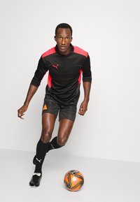 Puma INDIVIDUALCUP TRAINING  - Langarmshirt - puma black sunblaze