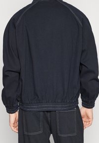 Night Addict Farkkutakki - grey