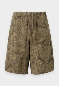 PARACHUTE - Kratke hlače - forest camo