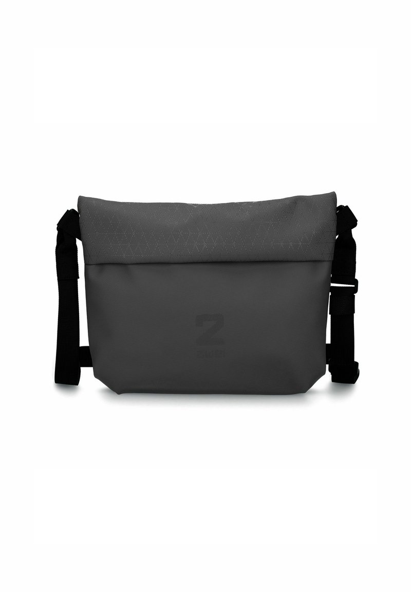 Borsa a tracolla grigia con patta testurizzata, tracolla nera regolabile e logo discreto. Materiale impermeabile con un design elegante e moderno.