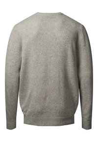 Lys grå langærmet strikket sweater med ribbede manchetter og kant, vist fra bagsiden på en hvid baggrund.