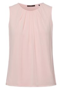 Top sin mangas de color rosa con escote redondo, que presenta pliegues verticales en la parte delantera. Elaborado con una tela ligera y suave.