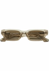 Lunettes de soleil transparentes marron avec une monture rectangulaire, des verres dégradés subtils et des branches droites et élégantes. Accents transparents aux tempes.