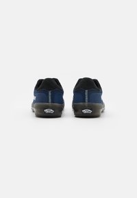 Vans Sneakers - black