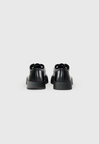 Calvin Klein HYBRID CUP WALLABEE - Smart lace-ups - triple black
